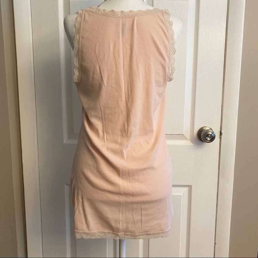 2/$15 or 3/$20- Old Navy lace tank top - Picture 3 of 4